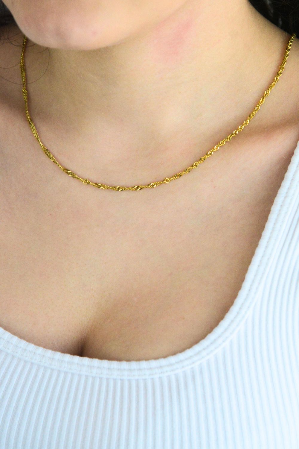 Złoty łańcuszek Singapur 45 cm  Szerokość 3 mm, karabińczyk.jpg